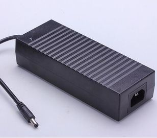 Nível 5 do adaptador do poder dos CCTVs 12v/C.A. ao tipo do vertical do adaptador da fonte de alimentação de DC