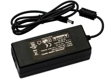 Adaptador do poder da C.C. 12v da C.A., 12 volts fonte de uma alimentação de 5 ampères para o sistema de segurança
