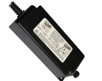 Taxa conduzida exterior do transformador IP68 do carregador da fonte de alimentação da luz de tira, um poder de 60 watts