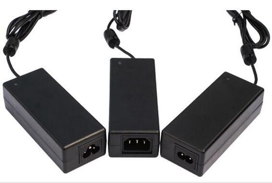 a energia do nível VI do adaptador da alimentação de DC da C.A. de 12v 10a 120Watt para a câmera conduzida do CCTV das tiras com UL do CE marcou