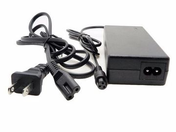 O Desktop de equilíbrio do &quot;trotinette&quot; põe o carregador 47-63Hz do adaptador com filtro para iem
