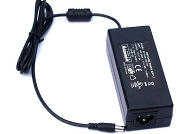 O adaptador 12V 9A do poder do Desktop do poder superior para a câmera das tiras do diodo emissor de luz/CCTV, UL do FCC alistou