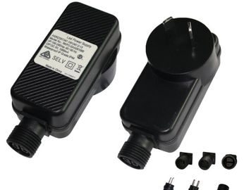 Os materiais do PC do adaptador da alimentação de DC Da C.A. da alta frequência 500mah com variação 90-264Vac variam