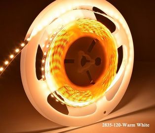 Luzes de tira conduzidas flexíveis mornas IP67 do branco SMD2835 2400k com comprimento de 5m, 2 anos de garantia