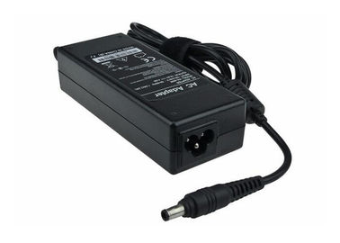 Revestimento do ABS C6 do adaptador da C.A. do portátil da substituição de Samsung 19V 4.74A 90W, FCC de Rohs do CE