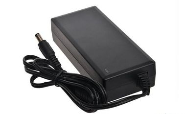 24 adaptadores portáteis do poder da C.C. da C.A. do volt 4Amp para o portátil, 2 anos de garantia