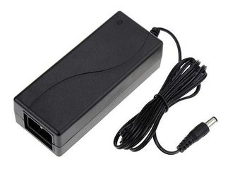 Carregador de pouco peso do adaptador da alimentação de DC da C.A. para CCTVs/monitor do LCD, 142*62*35MM