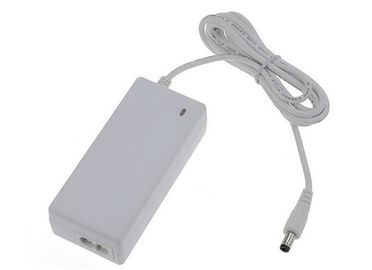 adaptador 50-60Hz da alimentação de DC da C.A. de 24V 5A para tiras do diodo emissor de luz do CCTV, 3 anos de garantia