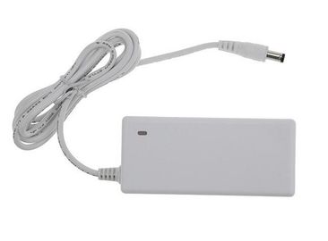 adaptador 50-60Hz da alimentação de DC da C.A. de 24V 5A para tiras do diodo emissor de luz do CCTV, 3 anos de garantia