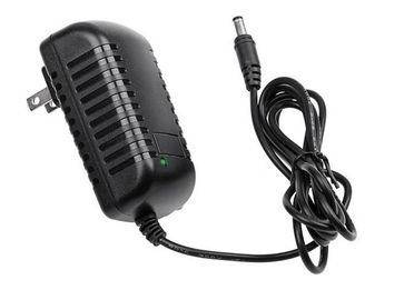 C.A. de pouco peso à frequência do adaptador 50-60Hz da fonte de alimentação de DC Com poder 6W