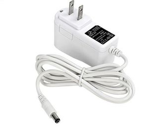 Branco adaptador com materiais plásticos do ABS, único tipo de um poder de 12 volts da saída