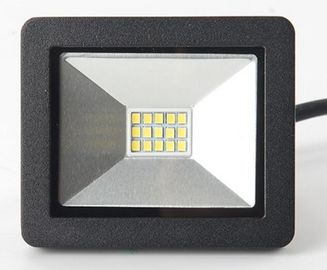 Luzes de inundação conduzidas impermeáveis do estádio de IP65 10w 700lm com vidro moderado, corpo de alumínio preto