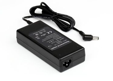 Adaptador da C.A. do portátil da substituição do plástico 19.5V 4.74A 90W para o lenovo Acer HP Dell